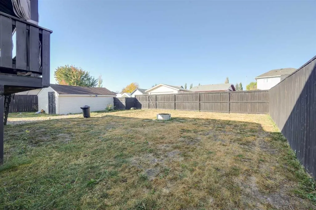 44 Parkside Crescent