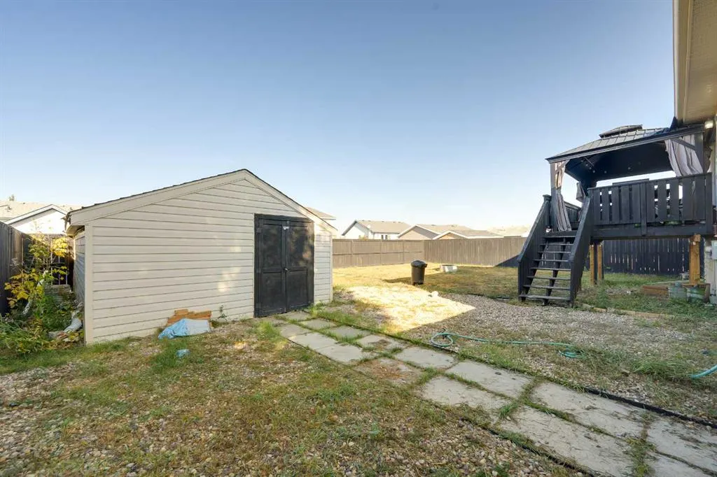 44 Parkside Crescent