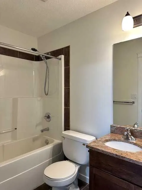 8535 Clearwater Drive, #611