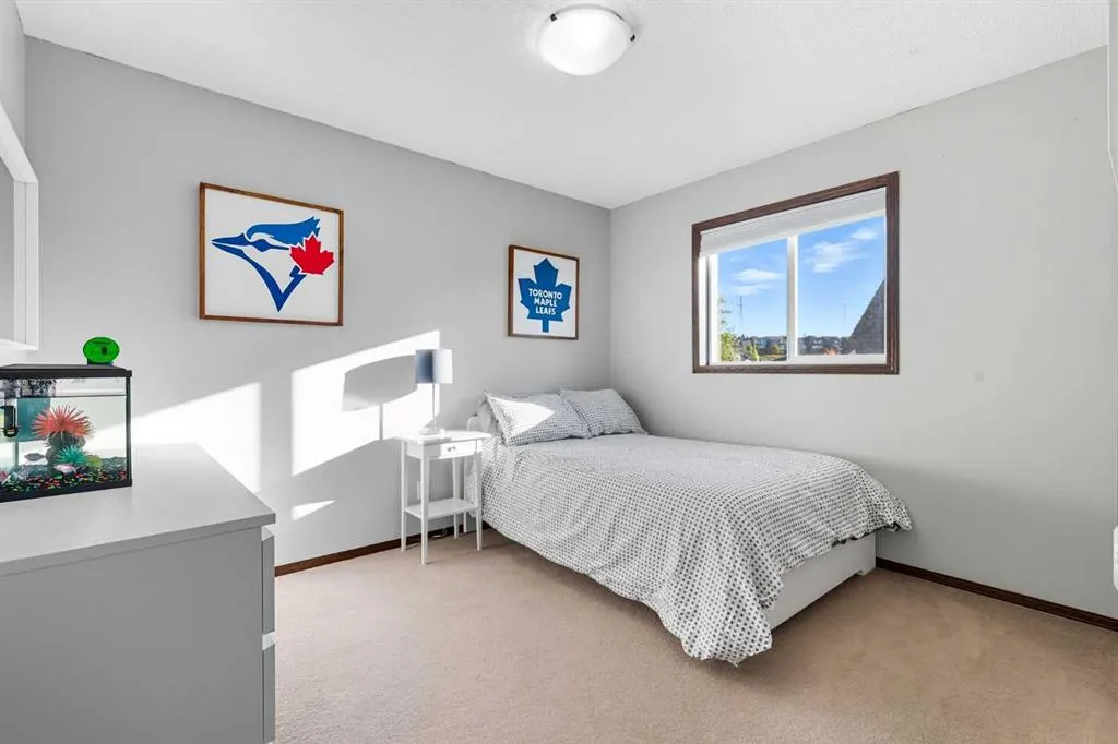 155 Sunset Close