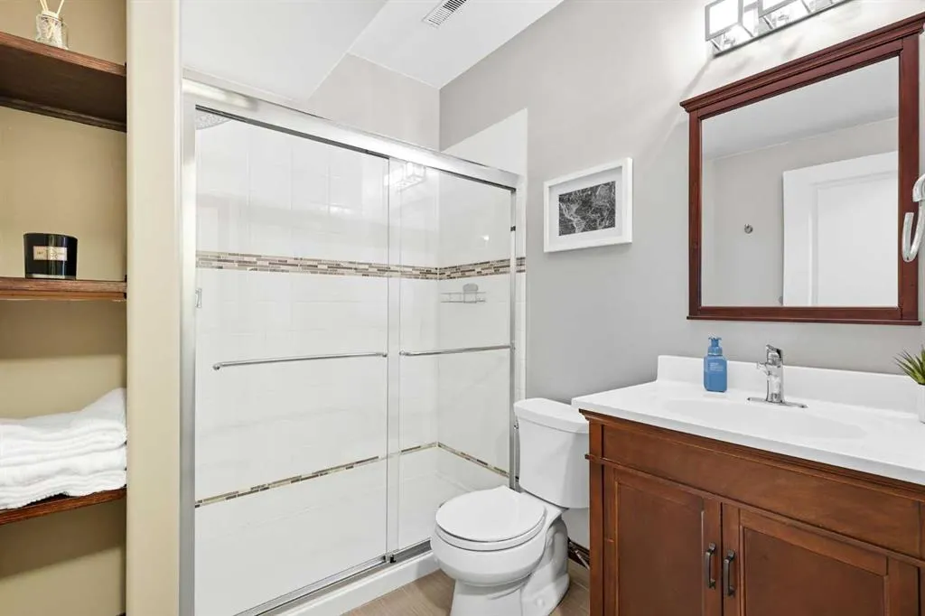 155 Sunset Close