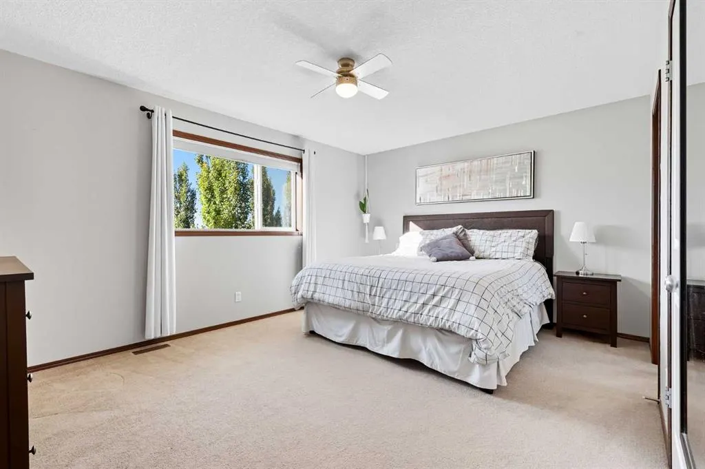 155 Sunset Close