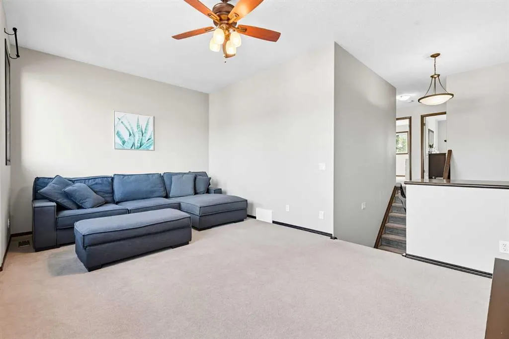 155 Sunset Close