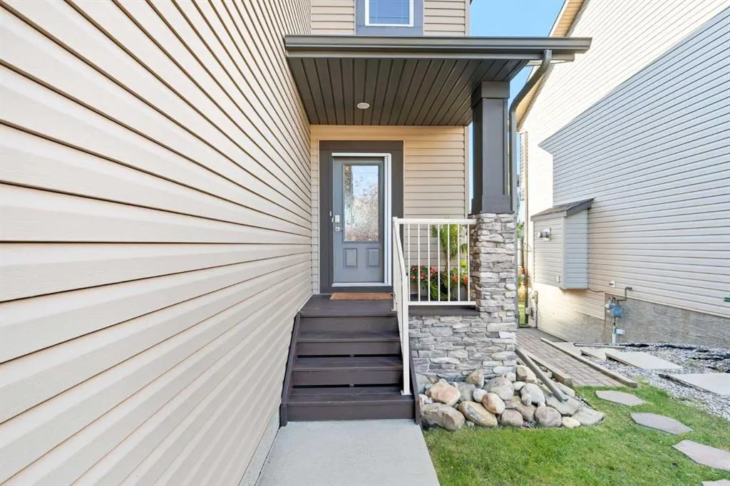 155 Sunset Close