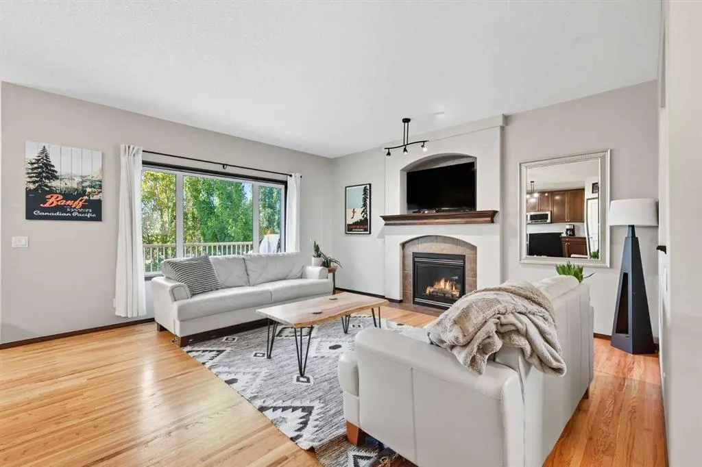 155 Sunset Close