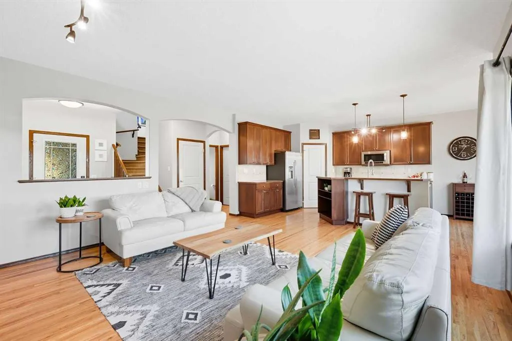 155 Sunset Close