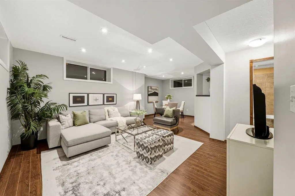 668 Lancaster Drive