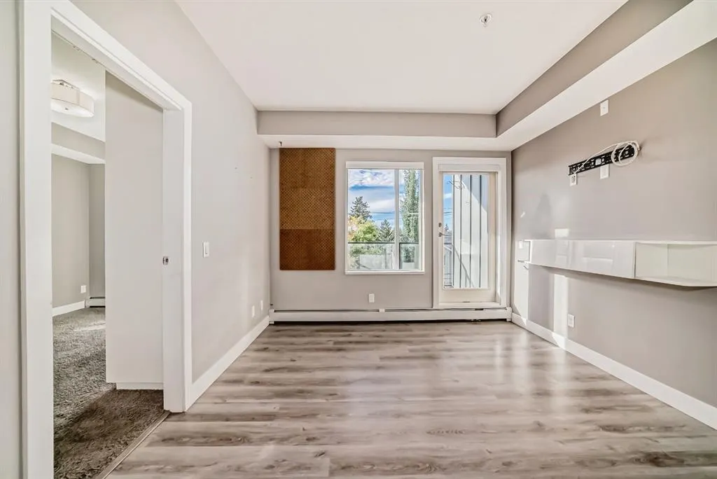 1521 26 Avenue SW, #206