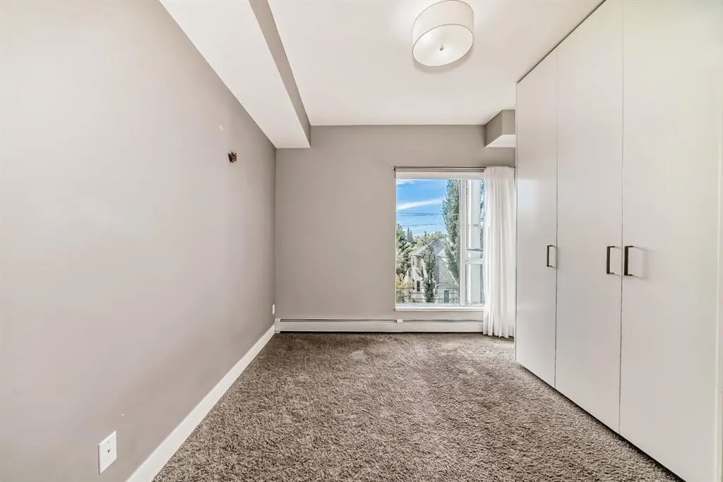 1521 26 Avenue SW, #206