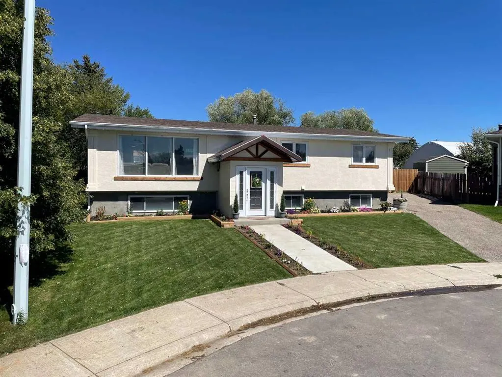 234 9 Street W