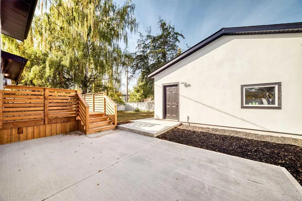 1 Cherovan Drive SW