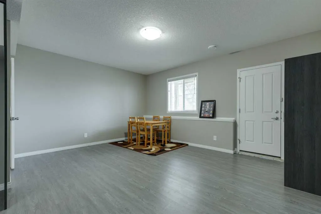 205 Cityside Park NE