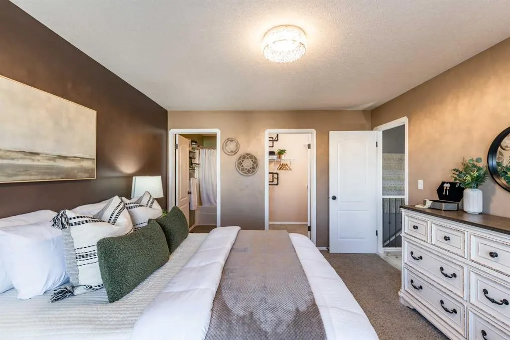 310 Jesmond Drive SW