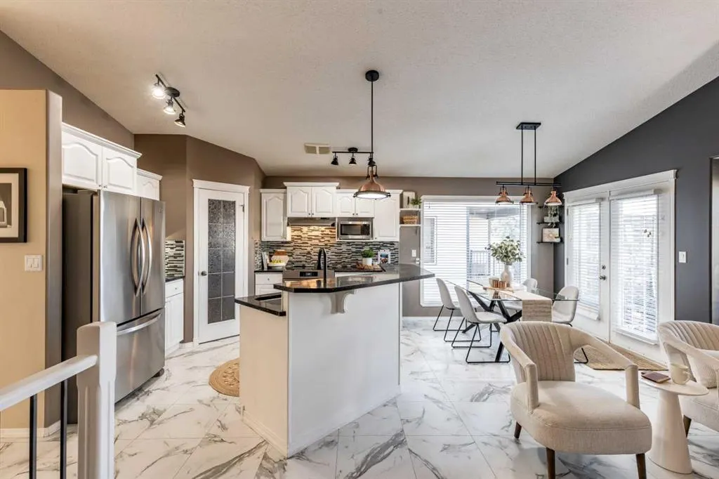 310 Jesmond Drive SW
