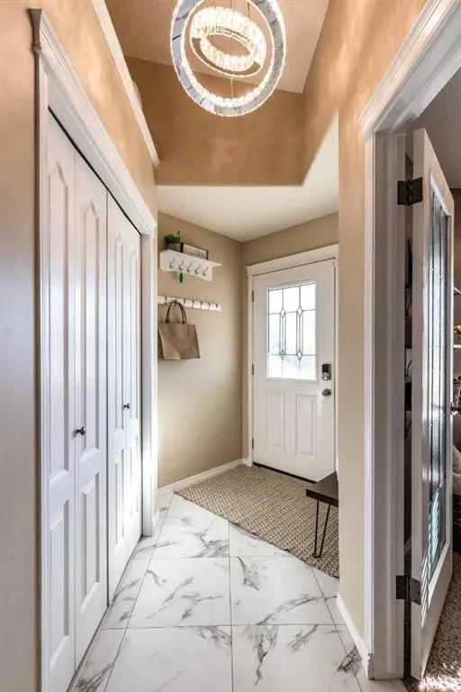 310 Jesmond Drive SW