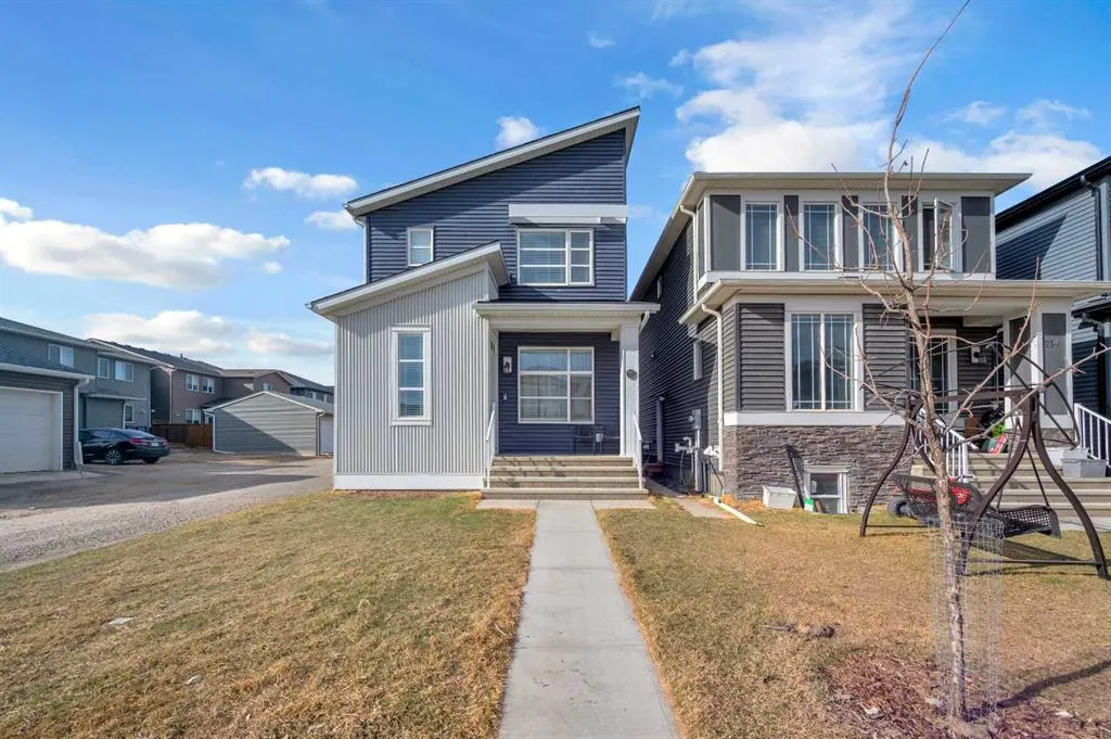 220 Cornerstone Grove NE