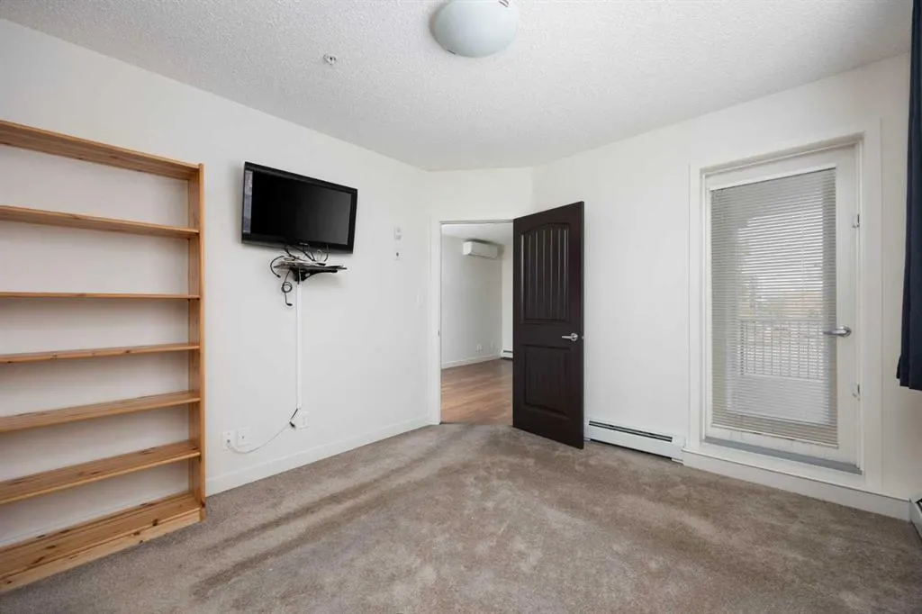 135B Sandpiper Road, #2204