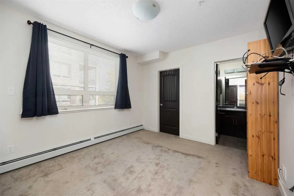 135B Sandpiper Road, #2204
