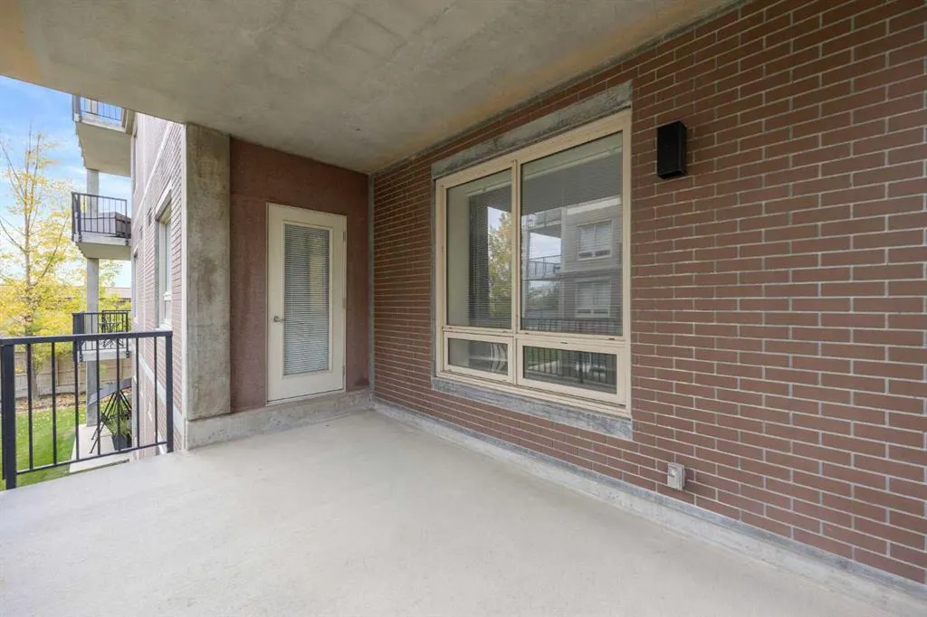 135B Sandpiper Road, #2204