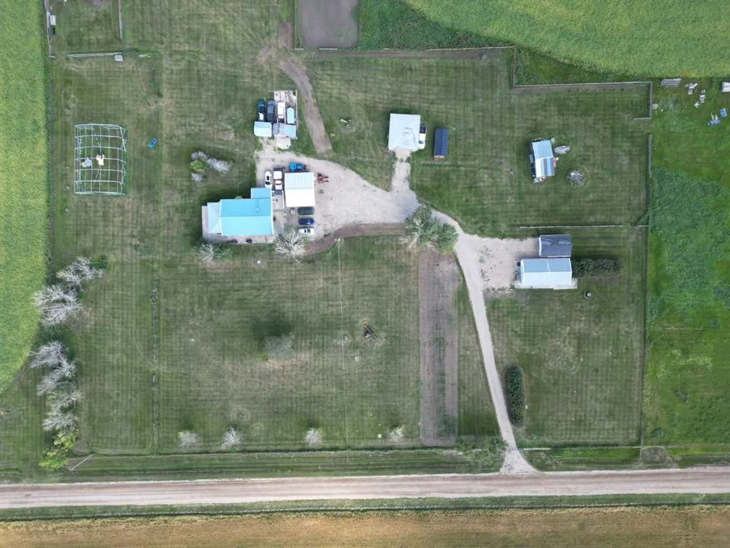 270046 Township Road 284
