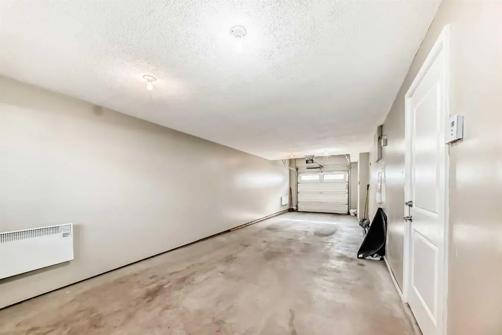 128 Marquis Lane SE