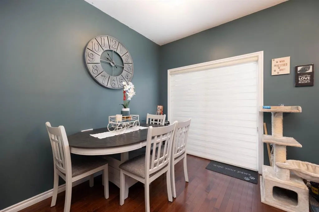 136 Fontaine Crescent, #12