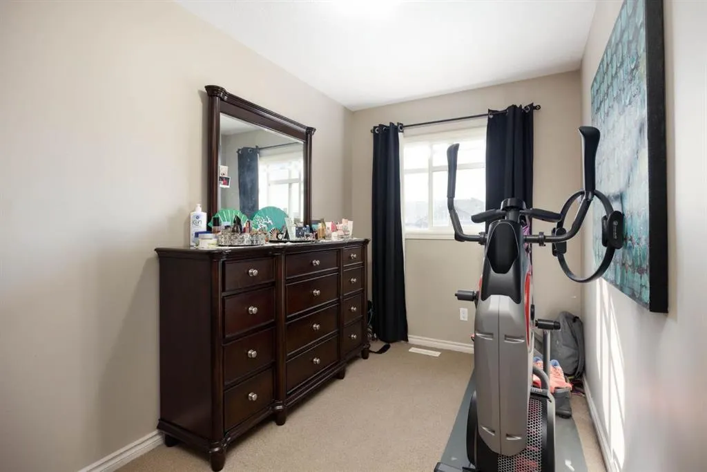 136 Fontaine Crescent, #12