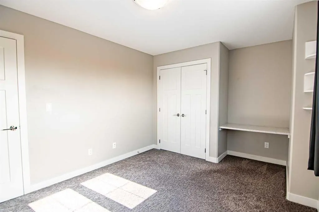 14 Garrison Place
