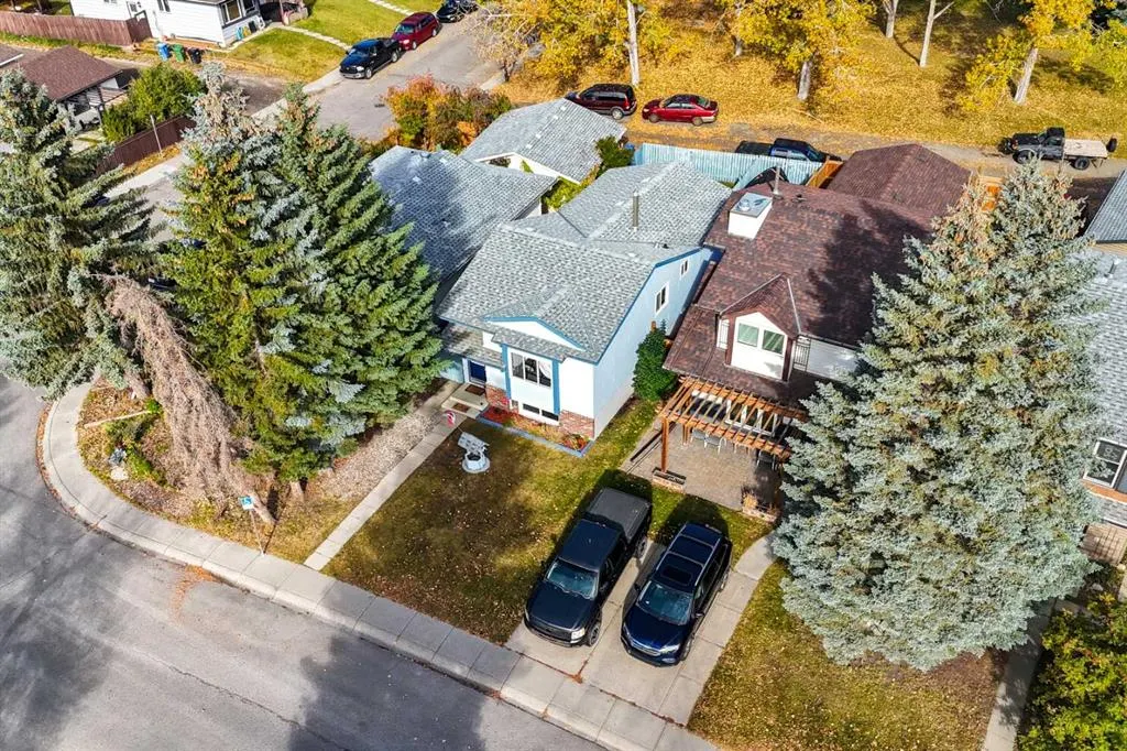 165 Sunvale Crescent SE