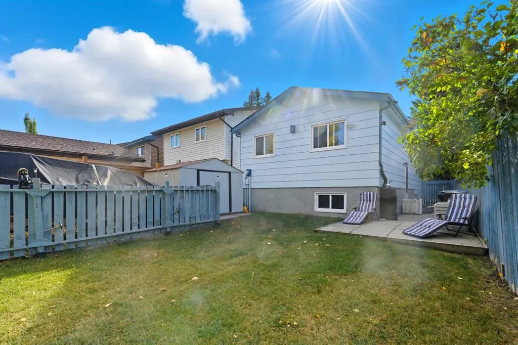 165 Sunvale Crescent SE