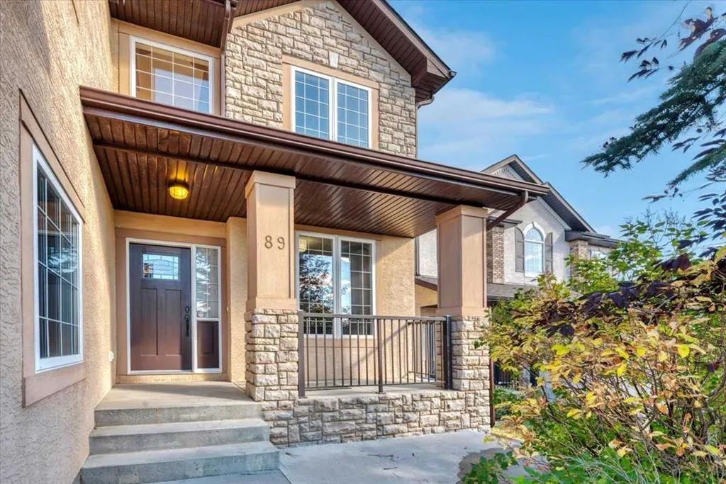 89 Springborough Boulevard SW