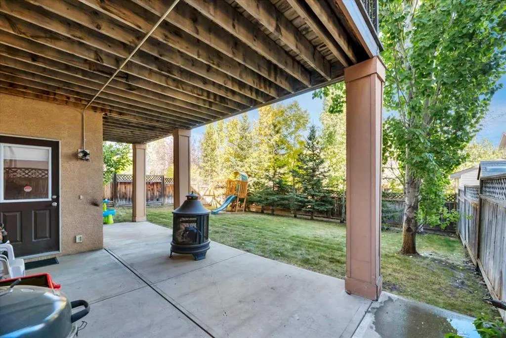 89 Springborough Boulevard SW