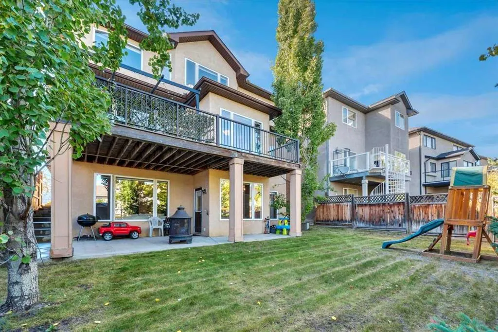 89 Springborough Boulevard SW
