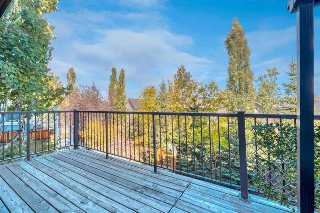 89 Springborough Boulevard SW
