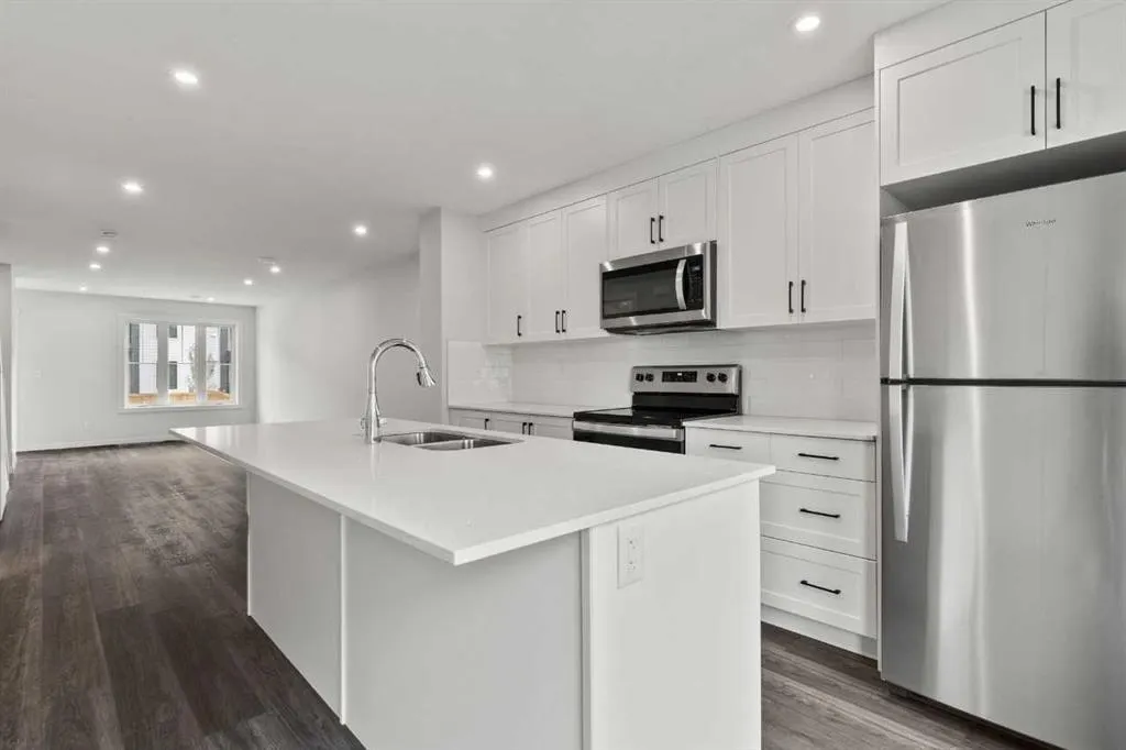 40 Livingston Parade NE, #110