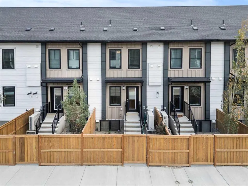 40 Livingston Parade NE, #110