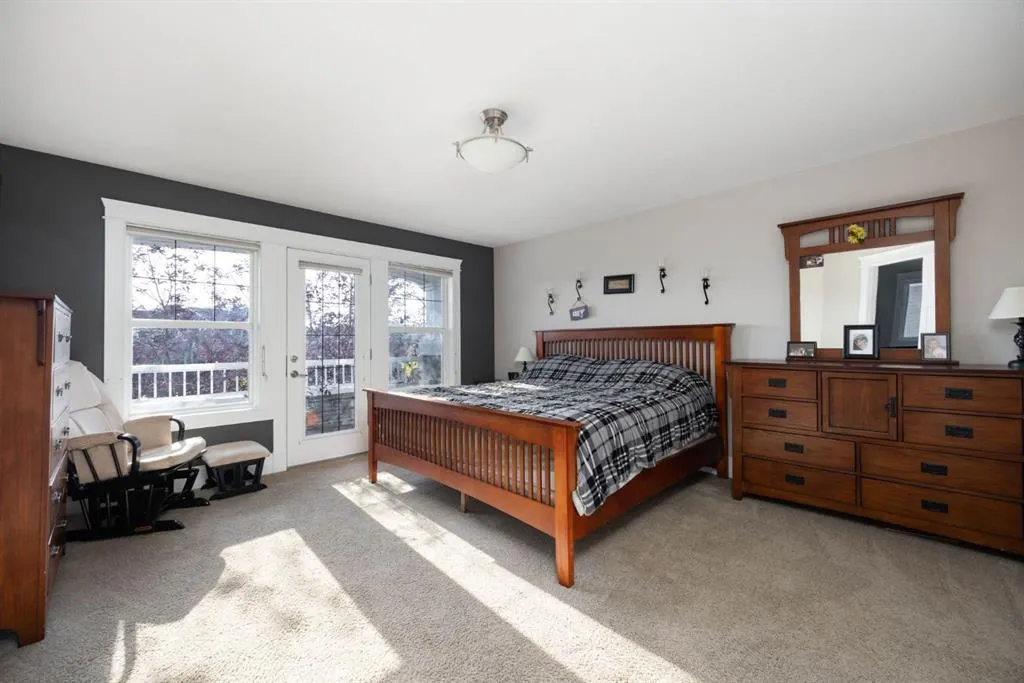 149 Ward Crescent