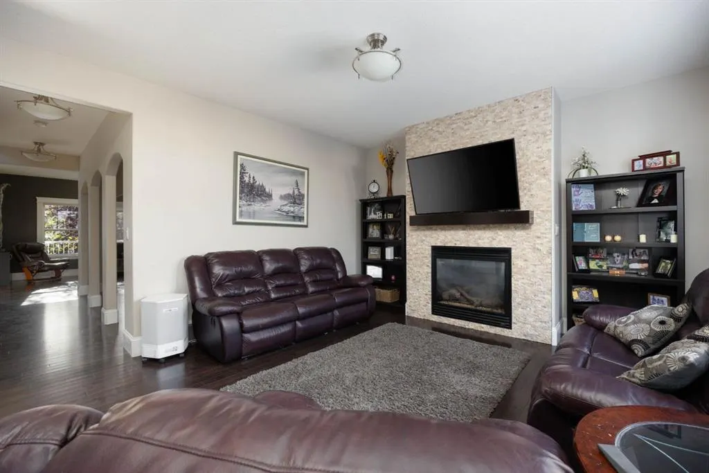 149 Ward Crescent