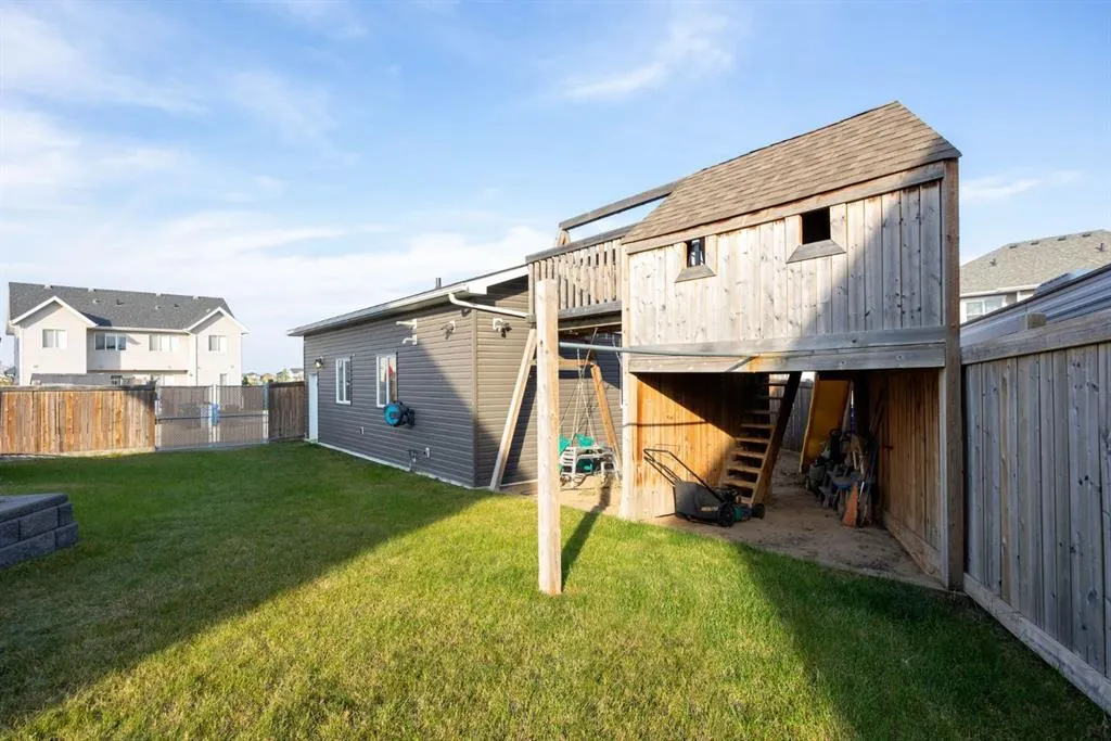 149 Ward Crescent