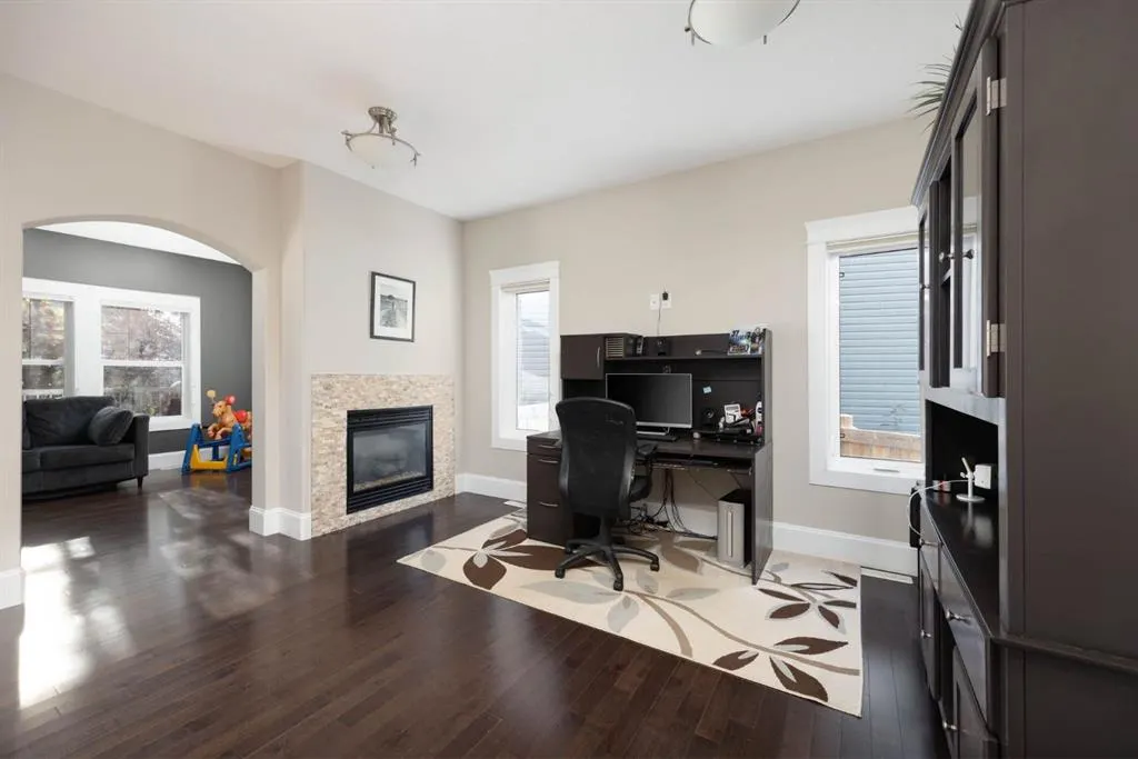 149 Ward Crescent
