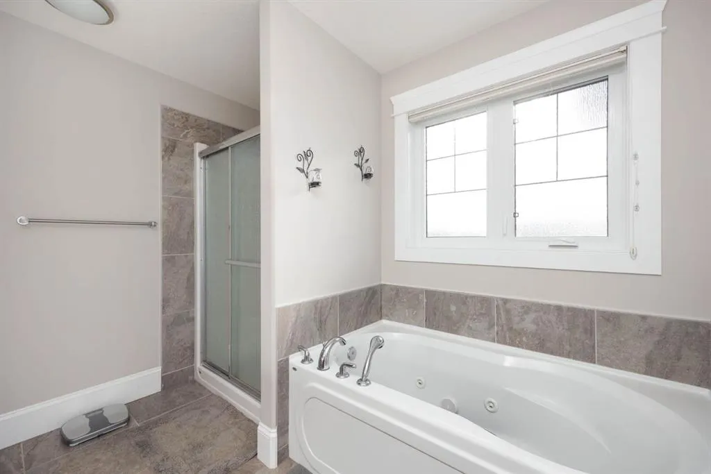 149 Ward Crescent