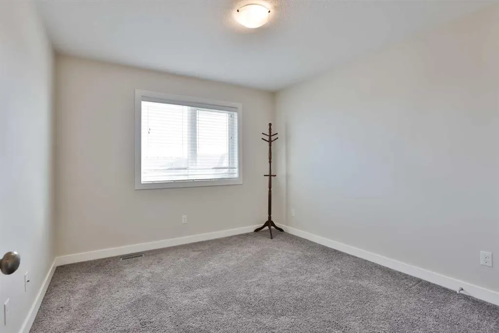 21 Riverford Close W
