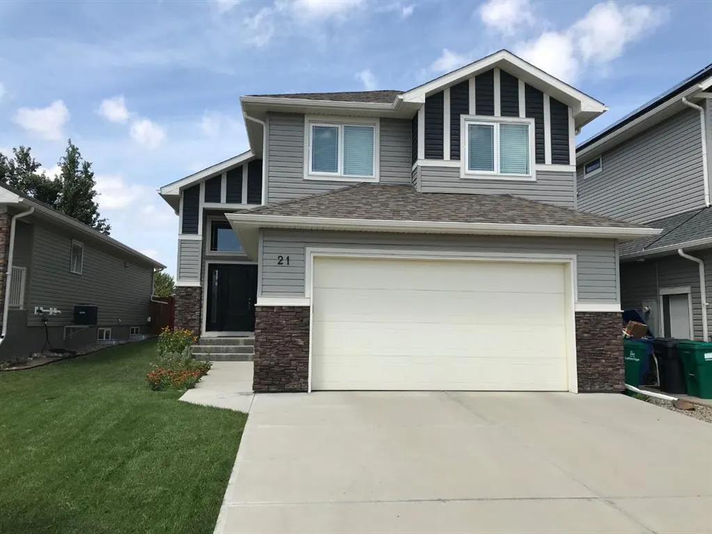 21 Riverford Close W