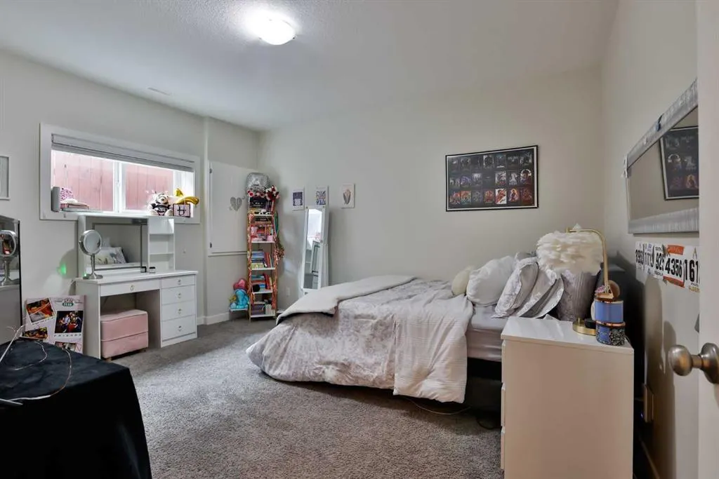 21 Riverford Close W