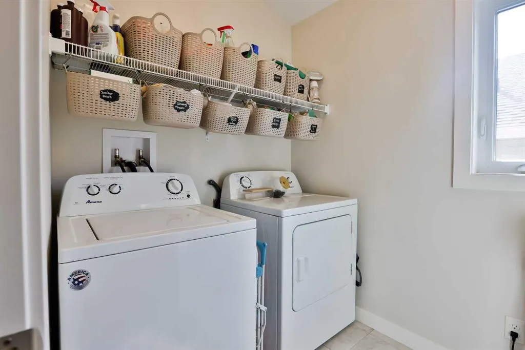 21 Riverford Close W