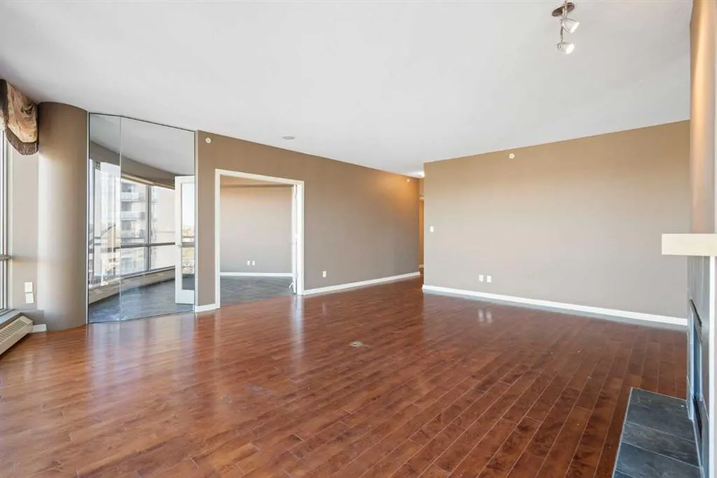 1088 6 Avenue SW, #1901