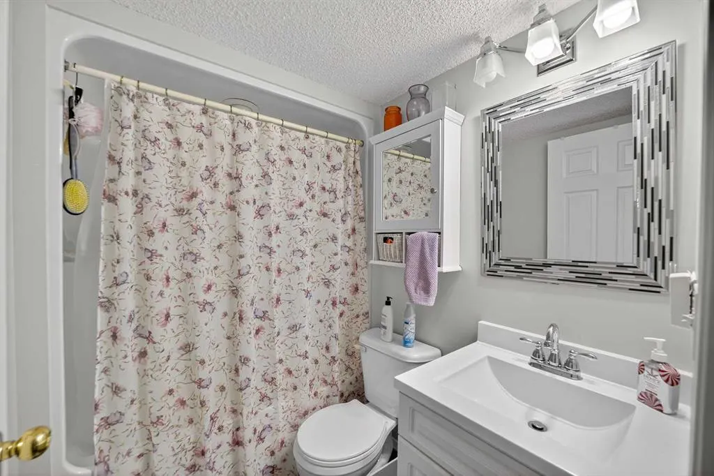1881 17 Street, #202