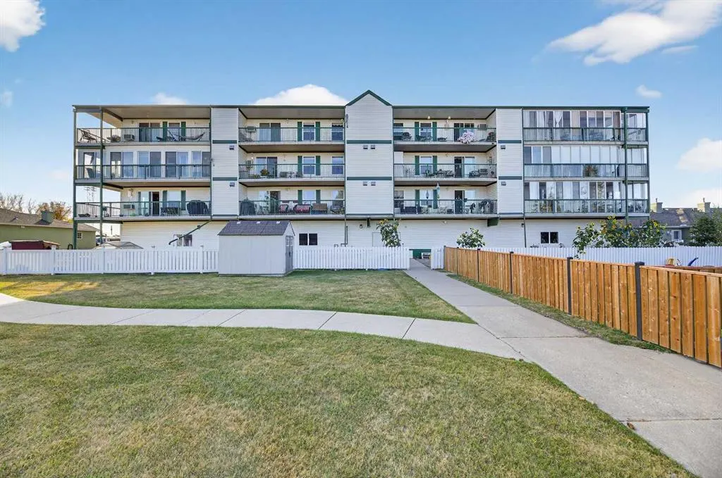 1881 17 Street, #202