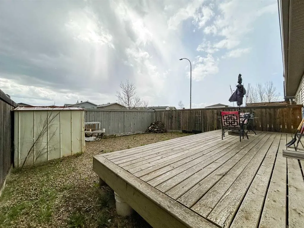 160 Hawthorn Way
