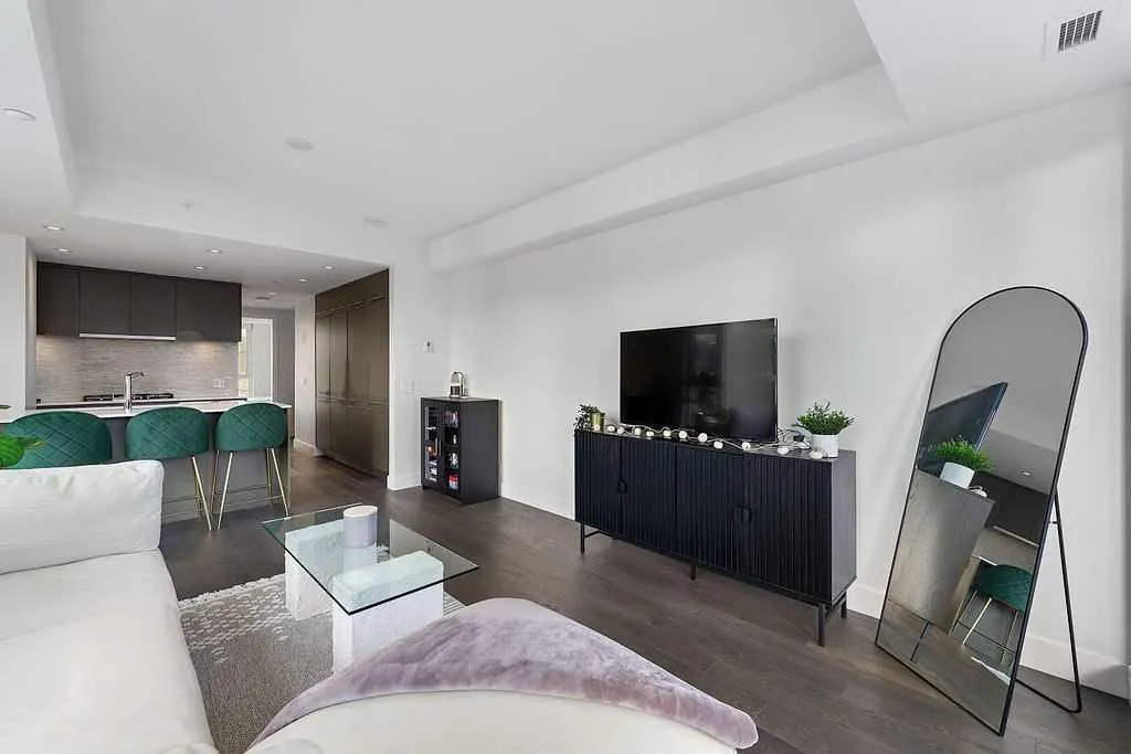 1025 5 Avenue SW, #1207